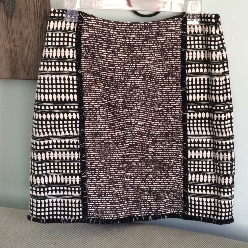 Loft tweed Skirt size 4